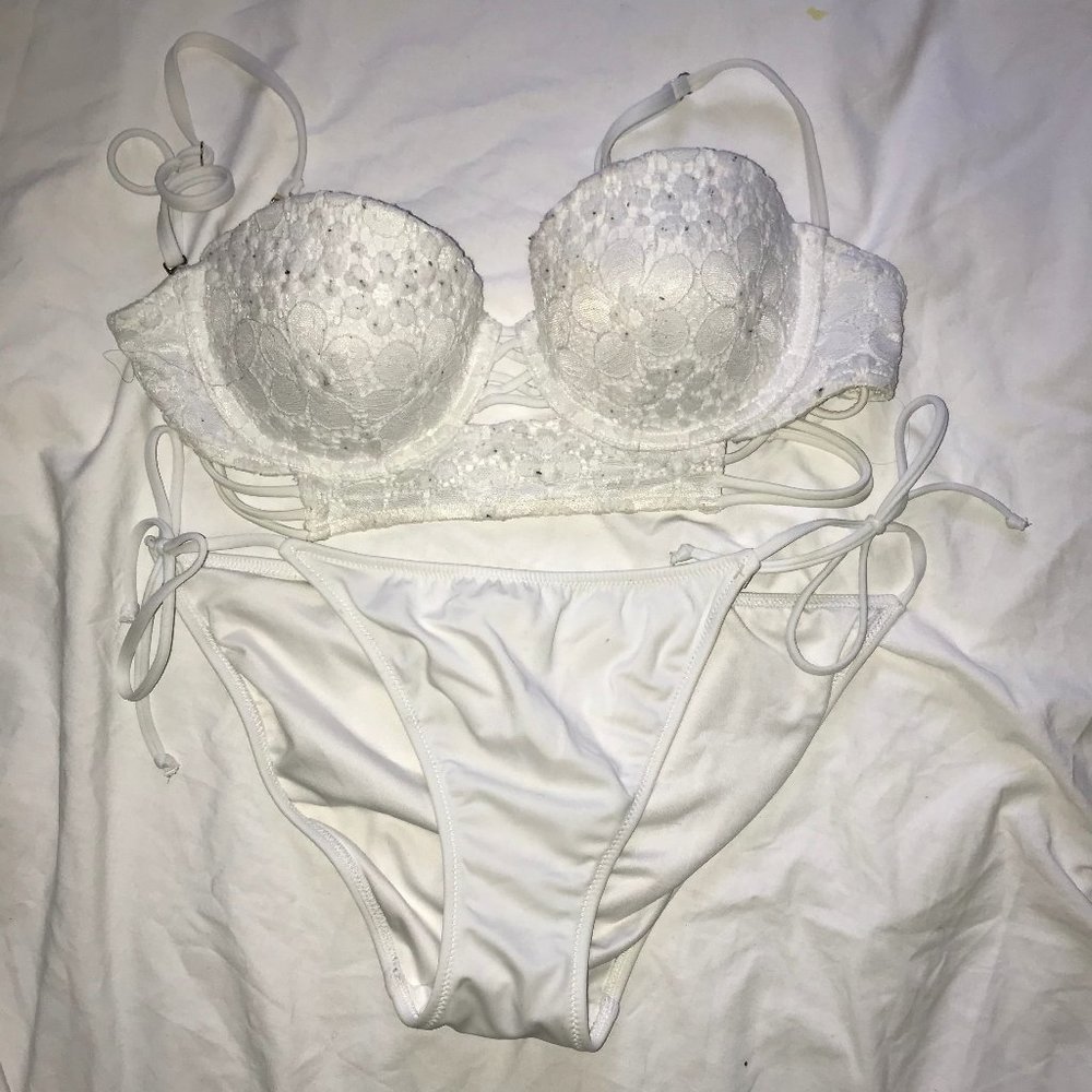 VICTORIA SECRET SWIMSUIT